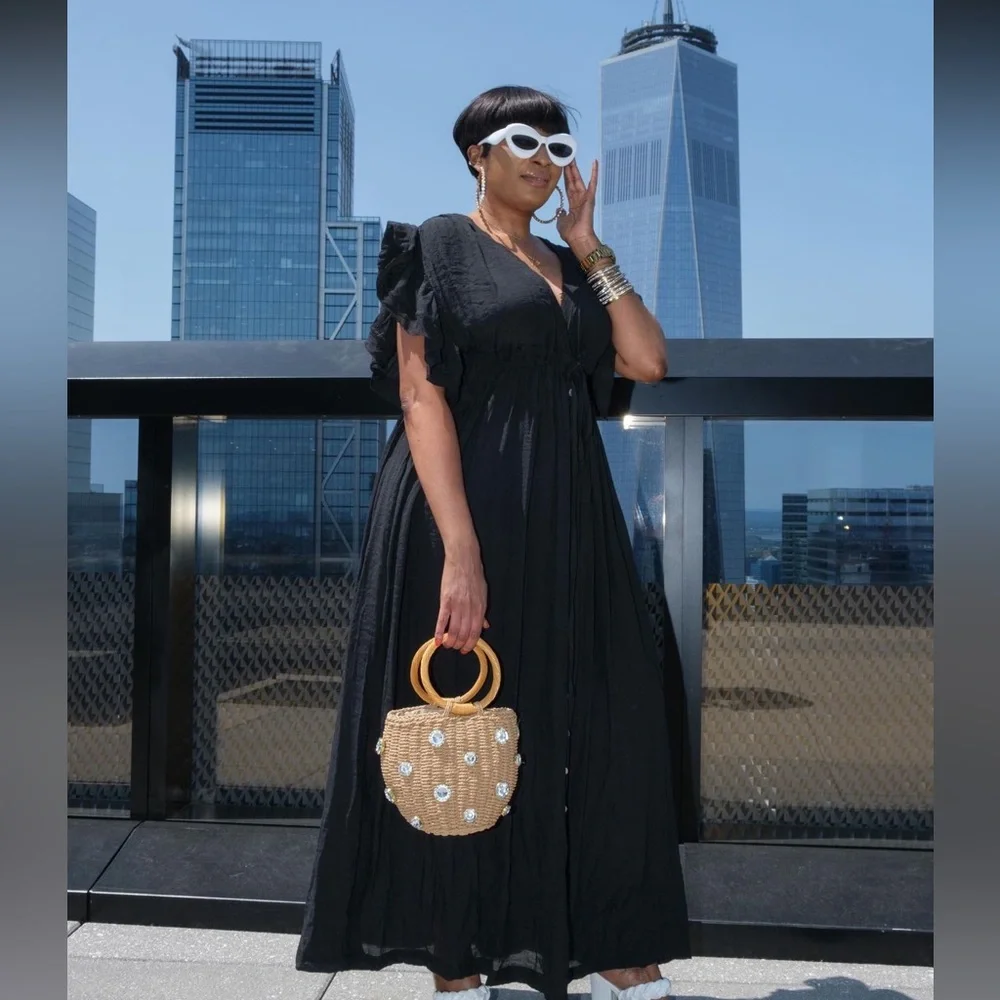Oversized Black Flowy Maxi Dress - Picture 1 of 9